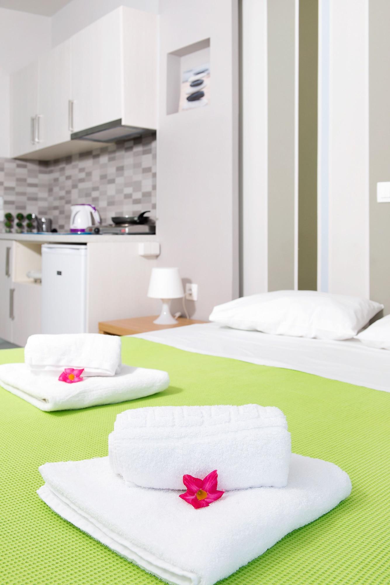 Ilios Stalis Aparthotel Ngoại thất bức ảnh